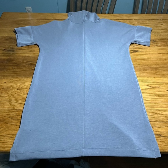 NWT Cable & Gauge Hoodie Tunic Dress Top Short Sleeve Size Medium - Picture 4 of 9